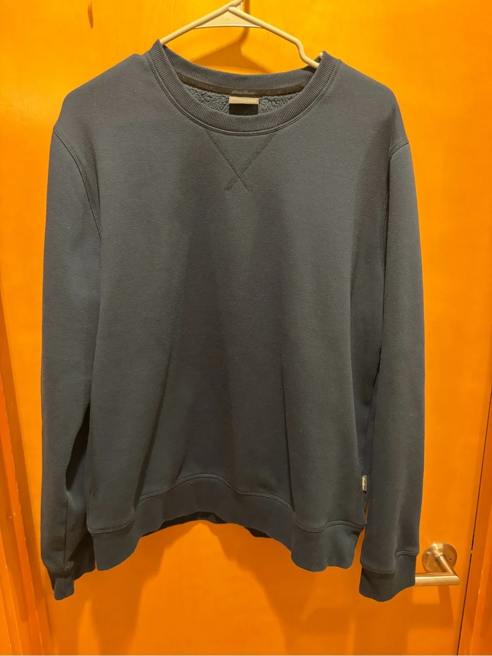 Eddie Bauer Men's Crewneck Sweatshirt in Slate Blue L